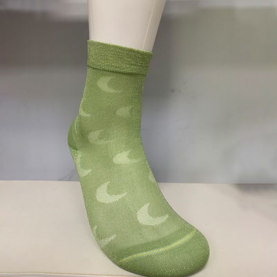 100% Moda Estilo Minimalista Sapatilhas de Nylon de Seda Brilhante Feminino Com Característica Antislip