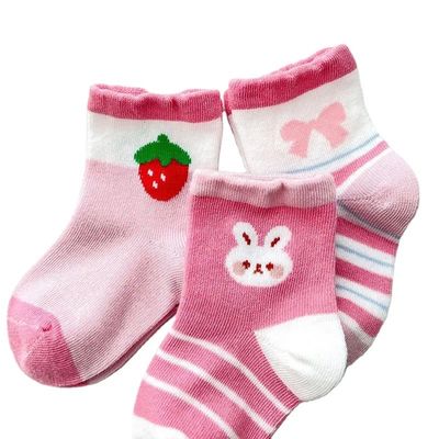 Espessura padrão meias infantis respiráveis com impressão rosa de morango Temporada de Inverno