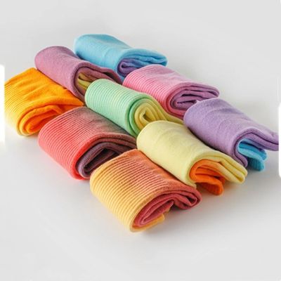 Seleção Multicolor Verão Tie Dye meias Unisex para moda Esportes Jovens