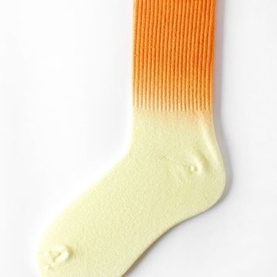 Solid Pattern Grip Tie-Dye Summer Skate Socks para Homens Mulheres Regular Style Mistura de algodão