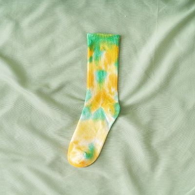 Estilo regular Tie Dye Long Tube meias unisex com material de algodão poliéster spandex