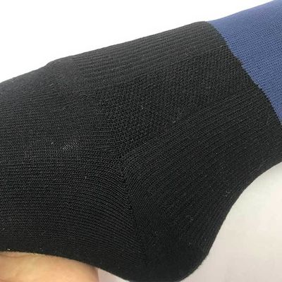 Calças de compressão de algodão preto duráveis e amigáveis para a pele para atletas profissionais