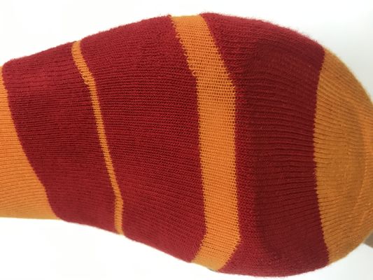 Calcetinas desportivas masculinas confortáveis de algodão com impressão multicolorida e outros métodos de impressão