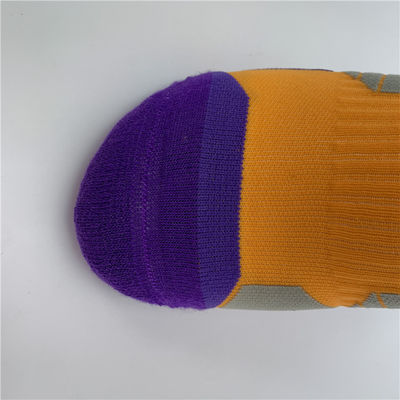 OEM Custom Penteado algodão Caminhada Desporto tornozelo corte curto meias de malha para homens 39-41