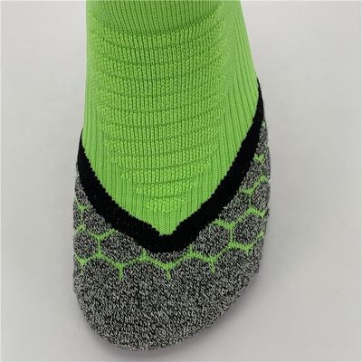 43% algodão logotipo de design personalizado tornozelo meias de corrida atléticas para conforto e durabilidade