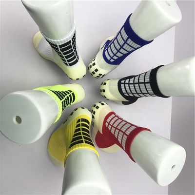 Impressão padrão detecção de agulha meias desportivas para homens Nylon antiderrapante sem costura
