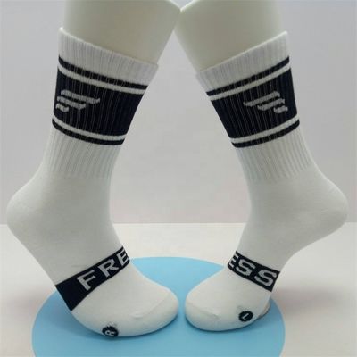 Design personalizado meias antiderrapante para homens para futebol respirável e temporada de primavera