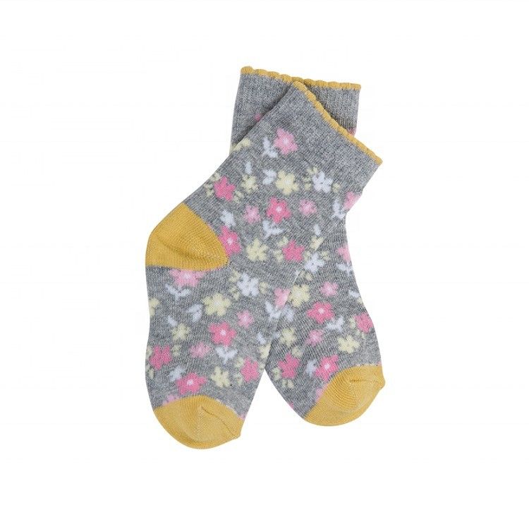 Desenho exclusivo Custom Cotton Boutique Meninas Slouchy meias de bebê para o calor e moda