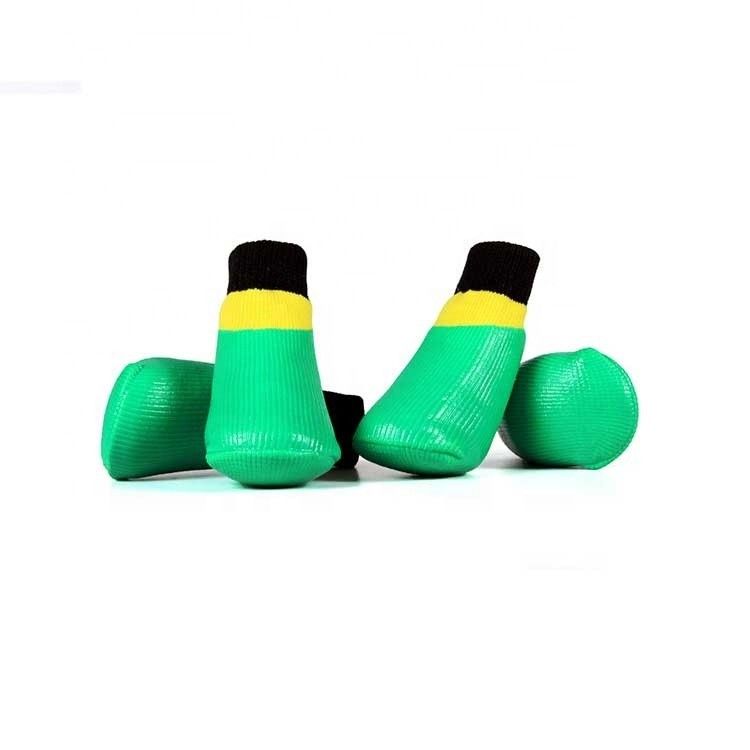 Calcetinas grossas para cães e gatos 4PCS